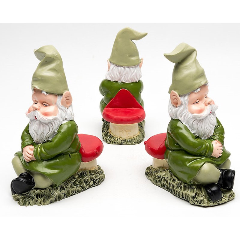 Pieds dans une boîte-cadeau Sleeping Gnome