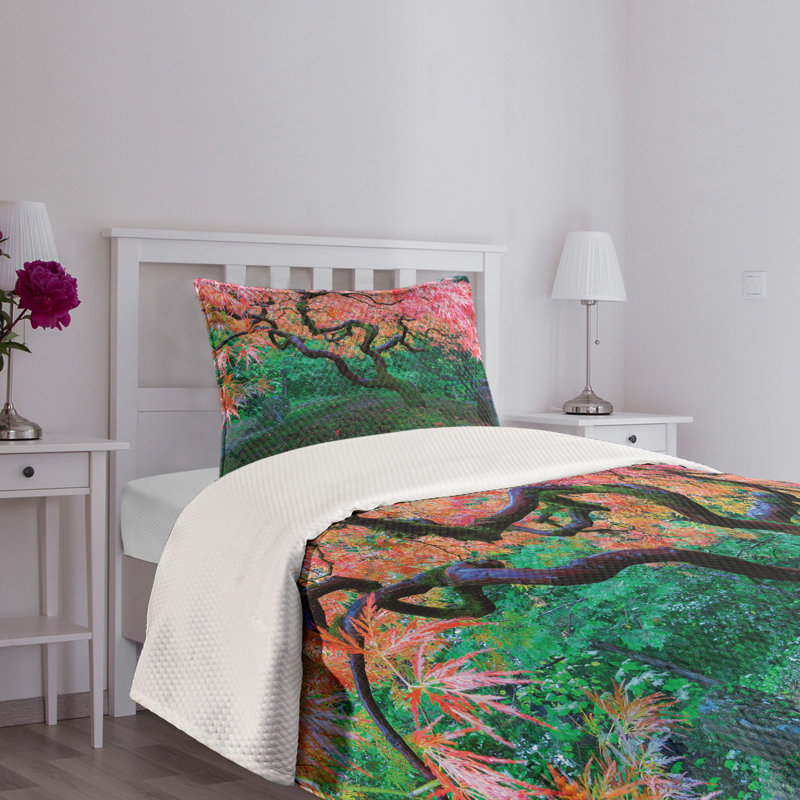 Ambesonne Tree Bedspread Red Leaf Maple, Twin Bedspread + 1 Standard Sham