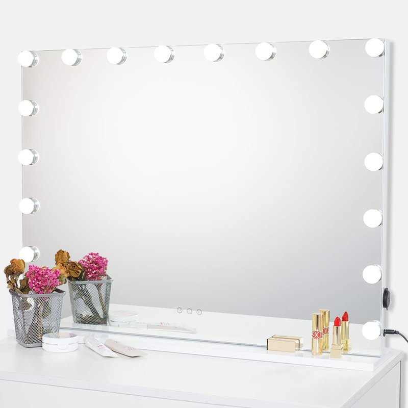 Gerlad Metal Flat Mirror, 23.62" x 31.49"