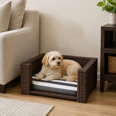 Teamson Striped Polyester Pet Bed