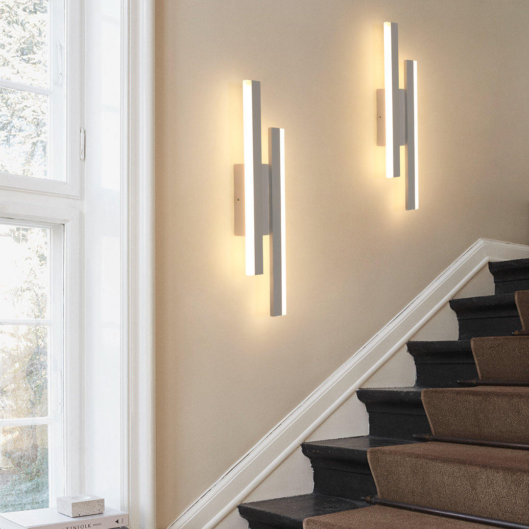 Defraia LED Hardwired Flush Mounted Sconce