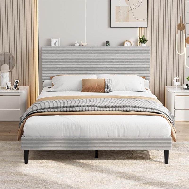 Structure de lit double avec station de charge USB, structure de lit tapissier en velours côtelé avec tête de lit réglable, support de lattes en bois, aucun sommier requis, assemblage facile, gris