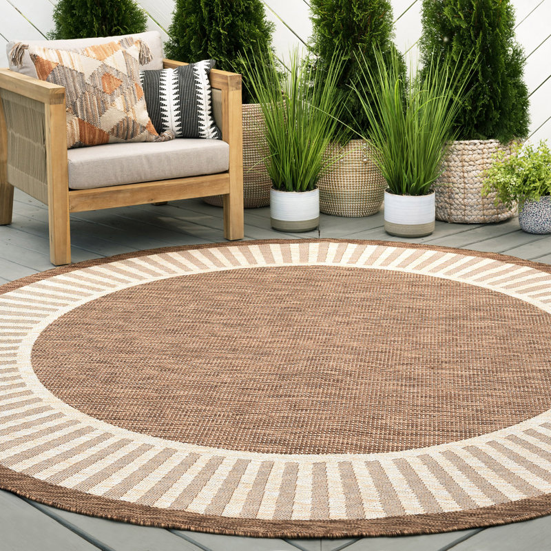 Tapis intérieur / extérieur doré / crème Derrymore, Rond 7 pi 10 po