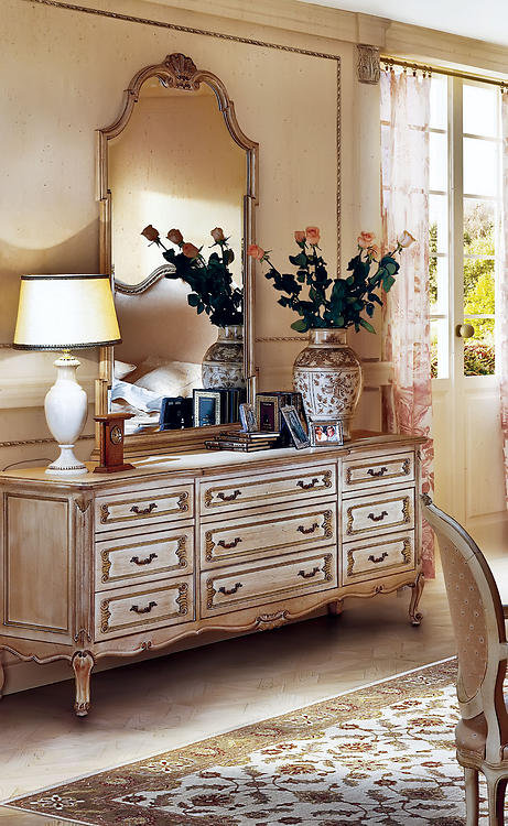 Commode traditionnelle Miroir