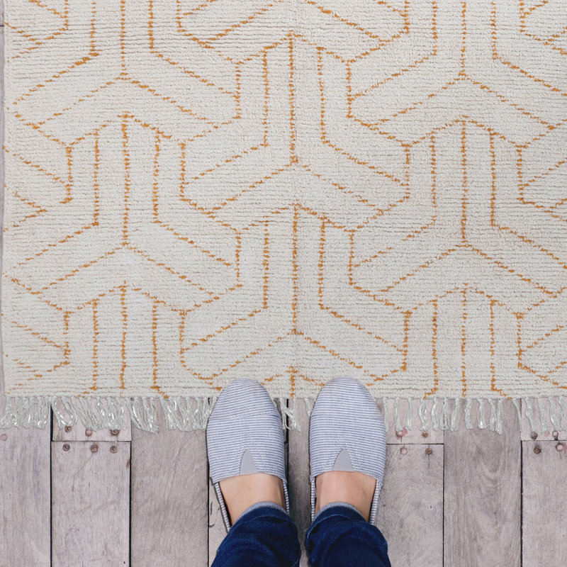 Stonewashed Cotton Tufted Rug with Geometric Pattern and Fringe