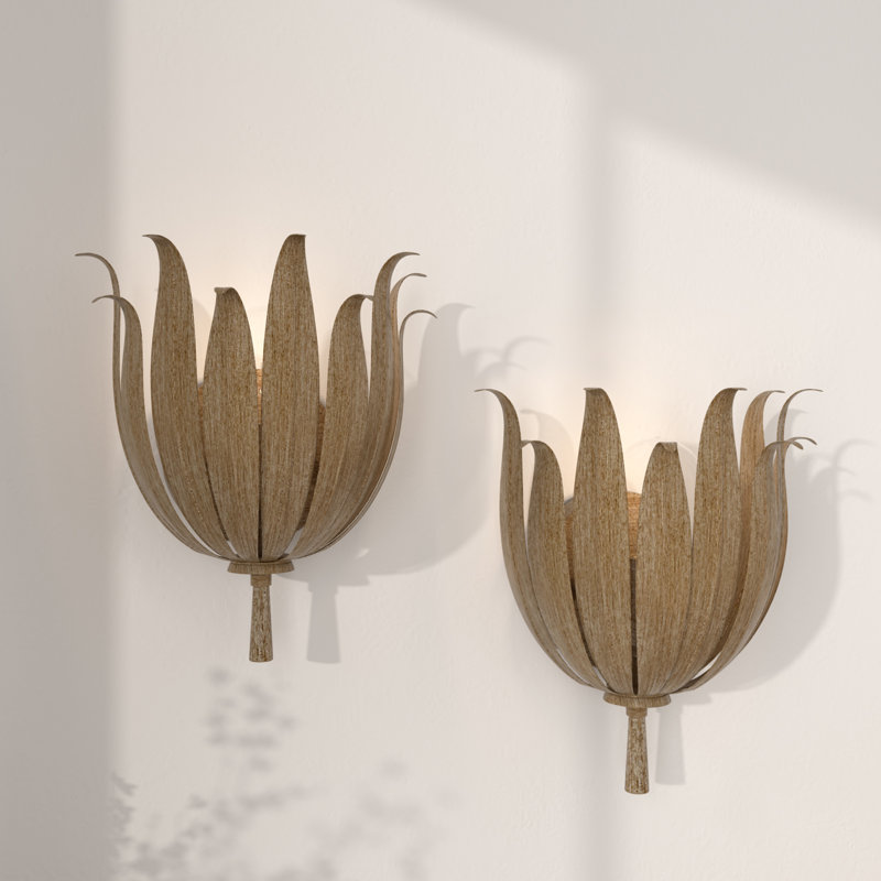 Trae Steel Dimmable Steel Wall Sconce, Distressed Brass