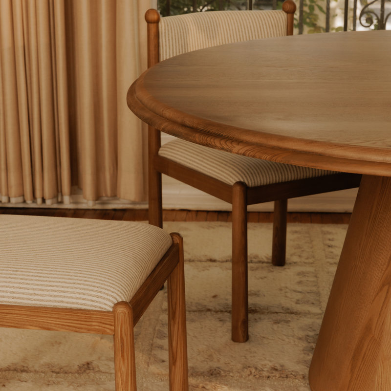 Tutto Dining Table Natural, 30" H x 60" L x 60" W