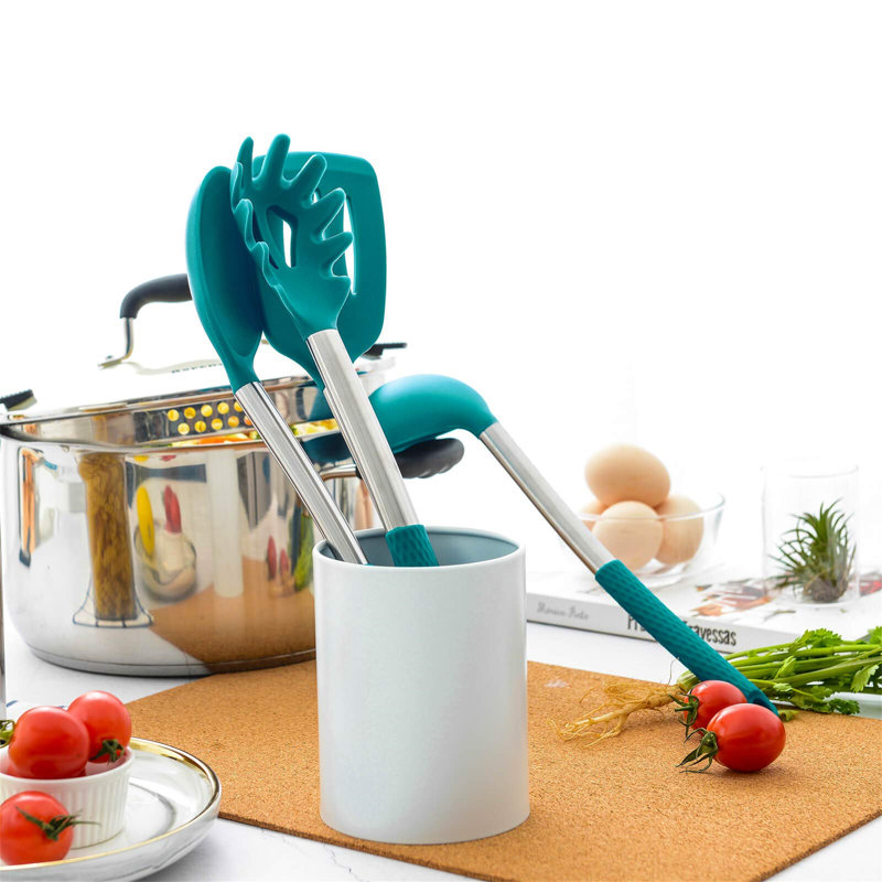 Belfry Kitchen Quinten 12 Utensil Set