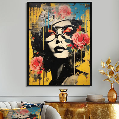 Vintage Rose Beauty Retro Collage - Abstract Portraits Wall Art Living Room