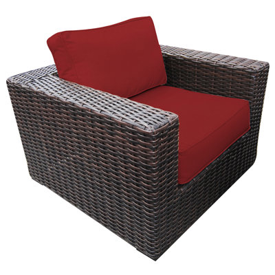 Chaise de patio avec coussins Sireci