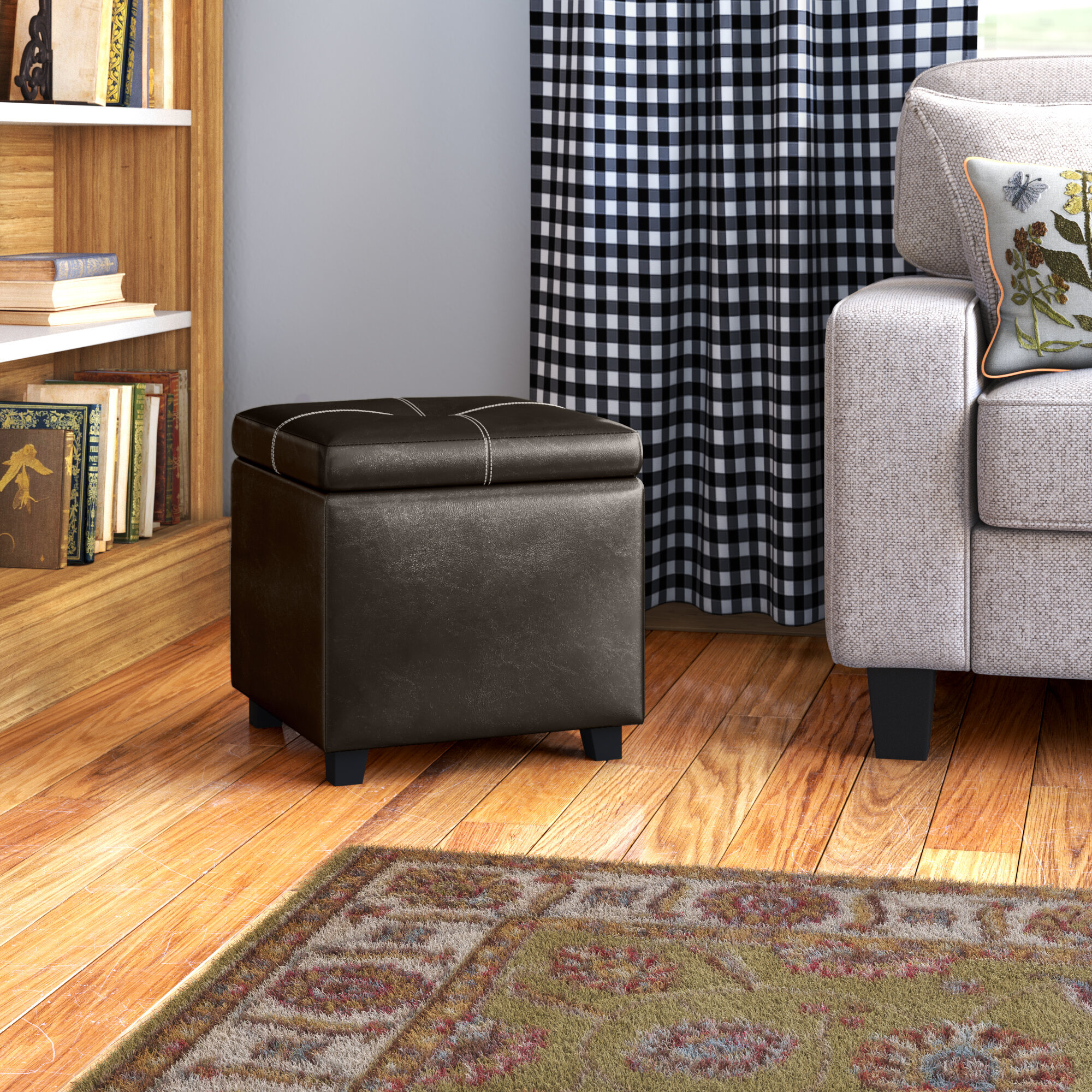 Small cube deals ottoman with storage