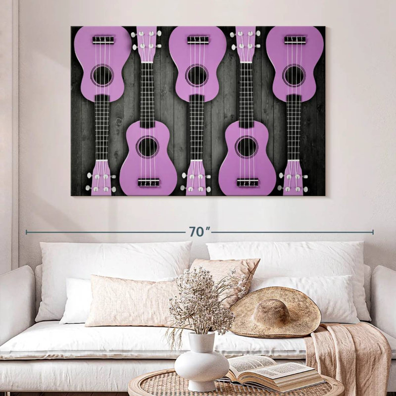 Guitare acoustique mauve, H 34 po x l 51 po