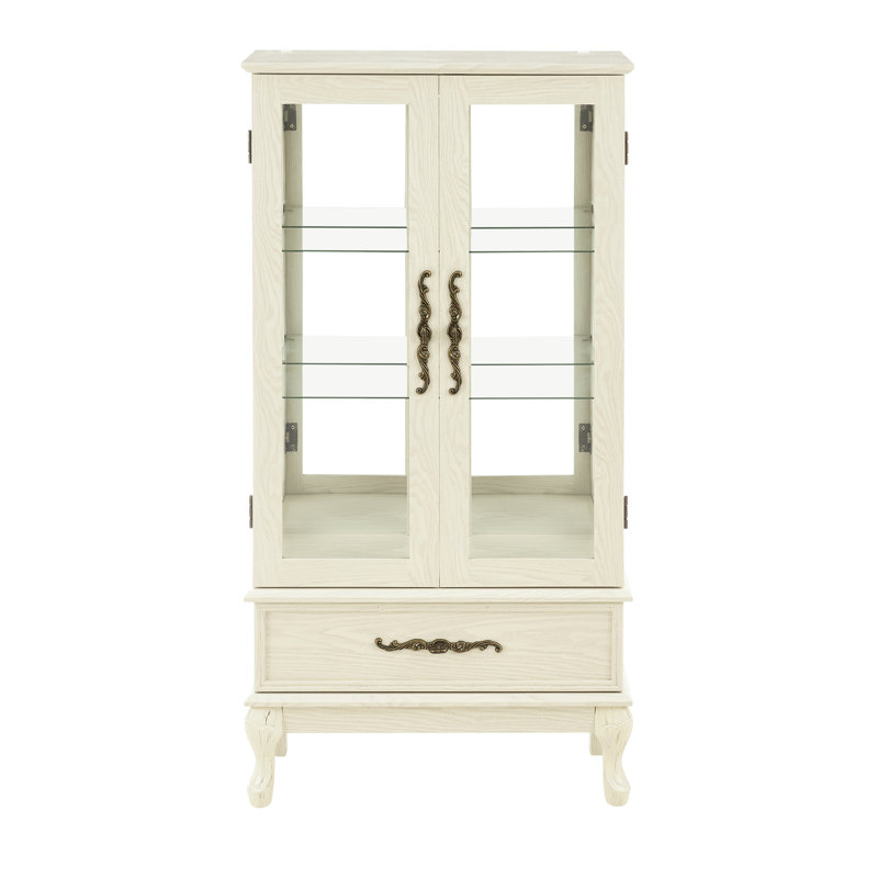 Vitrine Curio en blanc antique avec éclairage interne, tablettes réglables et fonctionnelles avec poignée rétro en métal