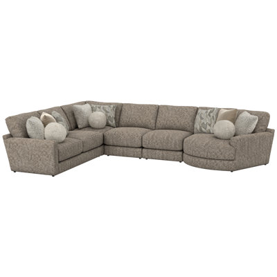Zanna 5pc Sectional With Cuddler