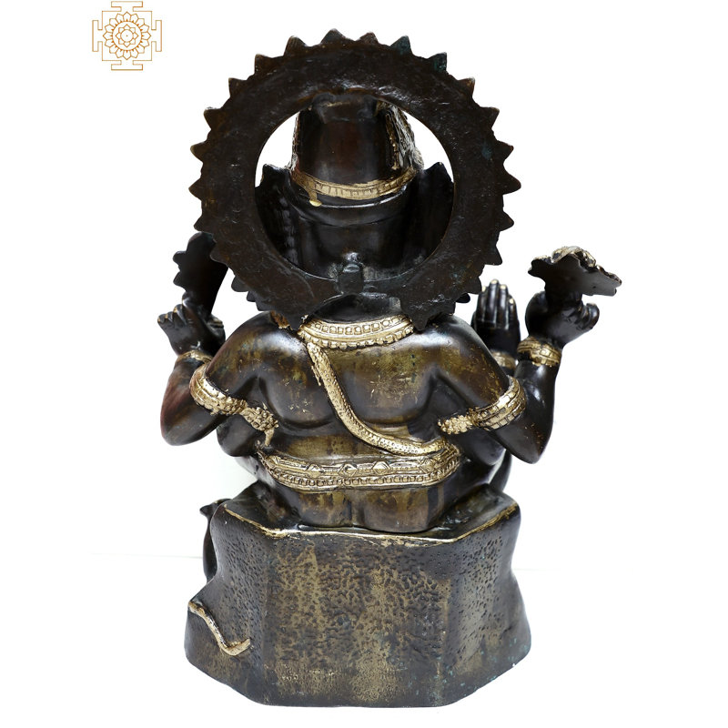Statue de Lord Ganesha assis