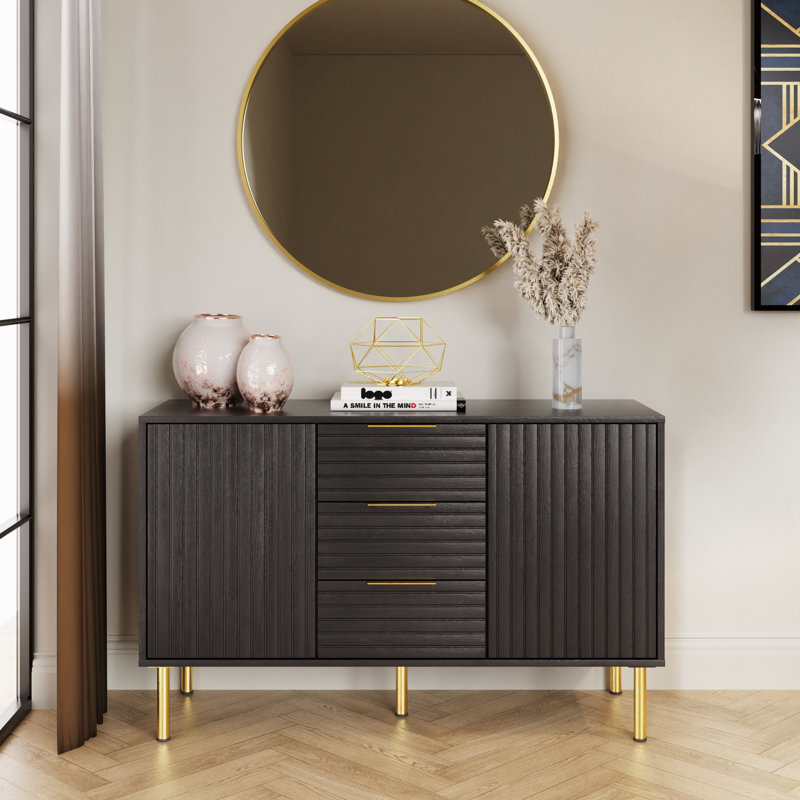 Saraghna 116cm Sideboard, Black/Gold