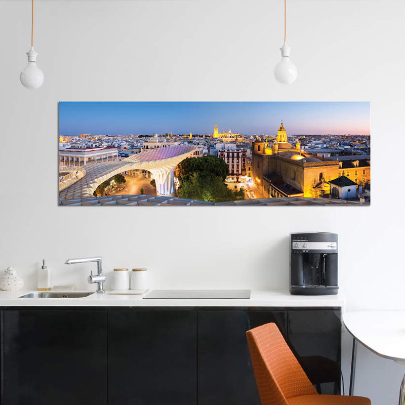 «Seville At Dusk, Andalusia, Espagne» par Matteo Colombo, impression sur toile, H 24 po x l 72 po x P 1,5 po, Toile tendue