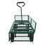Les chariots de chariot de jardin avec outils solides de roues facilitent le transport du bois de chauffage-112834197