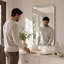 Miroir mural moderne à cadre incurvé, miroir décoratif pour salle de bain-556756323