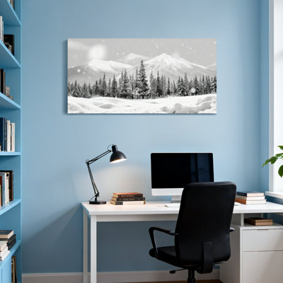 Paysage d'hiver avec paysage de montagnes enneigées et de pins