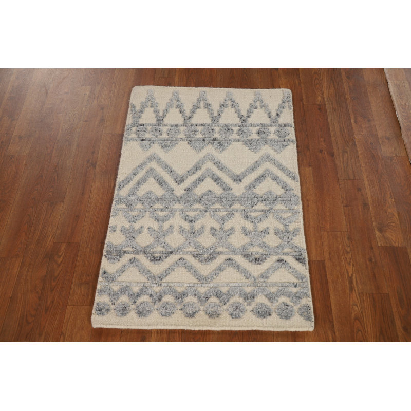 Tapis indien fait à la main en laine marocain 2 x 3
