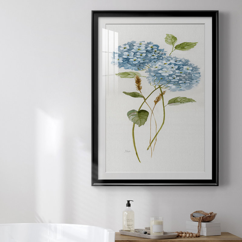 «Almaden Petite Blue Hydrangea II», reproduction encadrée de qualité supérieure - prête à être accrochée, Noir