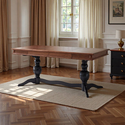 Table de salle à manger de style rétro