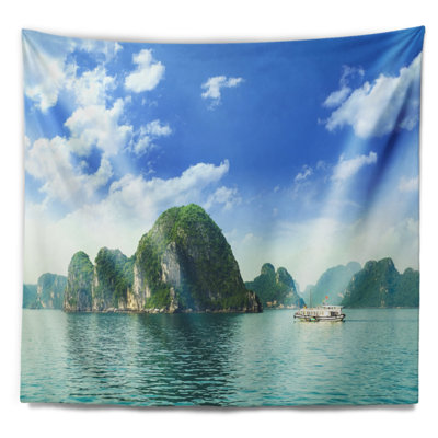 Tapisserie «Seascape Ha Long Bay in Vietnam»