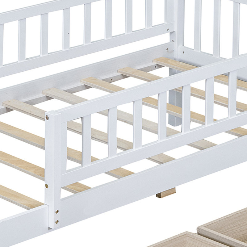 Lit de jour en bois polyvalent avec tiroirs de rangement et dossier ergonomique pour un confort optimal et un gain de place.