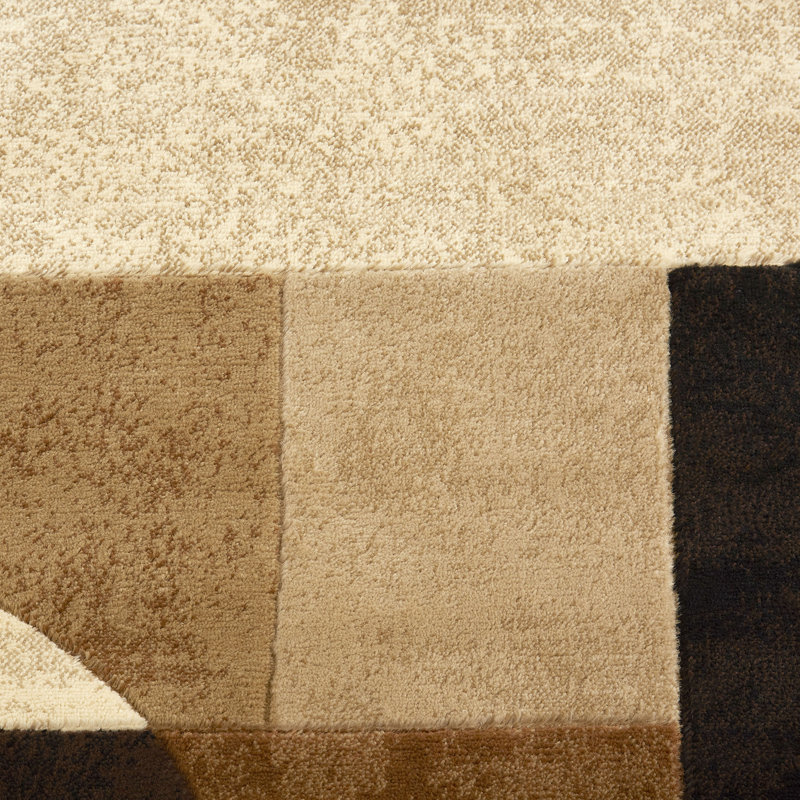 Amalyn Geometric Indoor Rug, Rectangle 1'7" x 2'8"