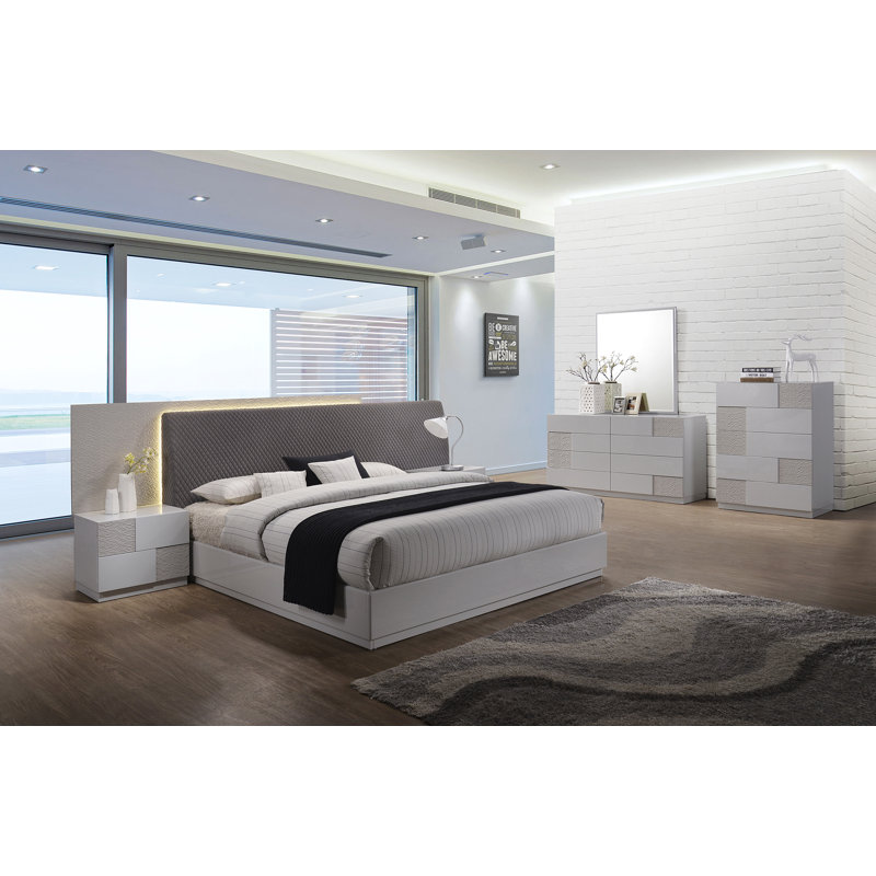 Lyset Piece Bedroom Set