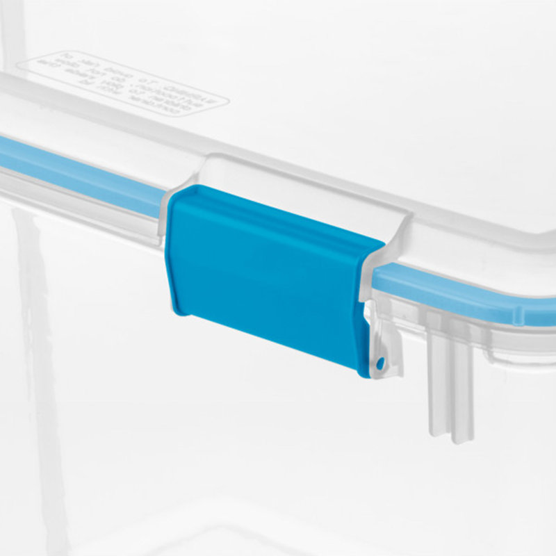 Bac de rangement en plastique Sterilite
