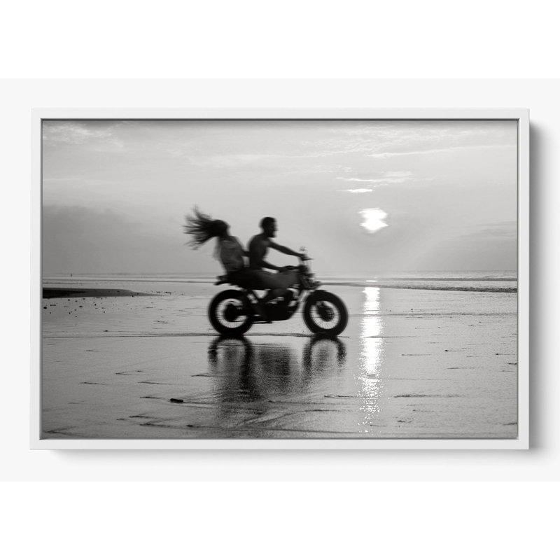«Love Moves Quick», «Shadow Box», reproduction encadrée sans passe-, H 42 po x l 62 po, Blanc