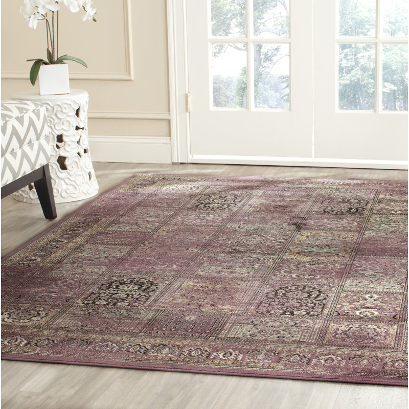 Tapis mauve / fuchisa, Rectangle 6 pi 7 po x 9 pi 2 po