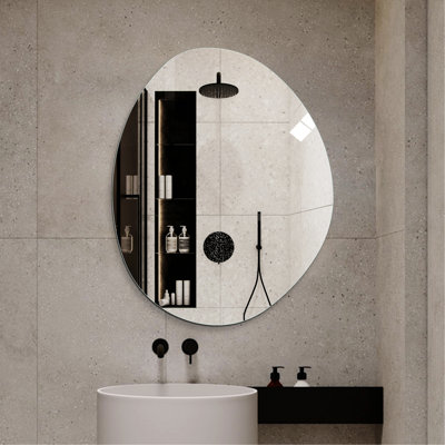 Miroir mural asymétrique pour salle de bain