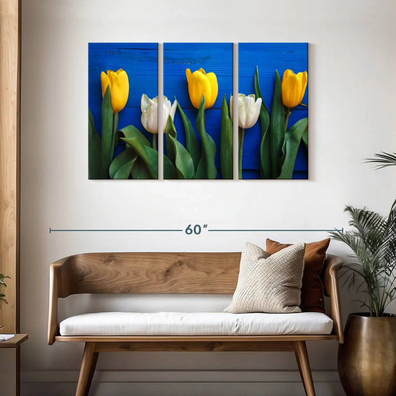 Tulipes blanches et jaunes Harnek, H 28 po x l 45 po