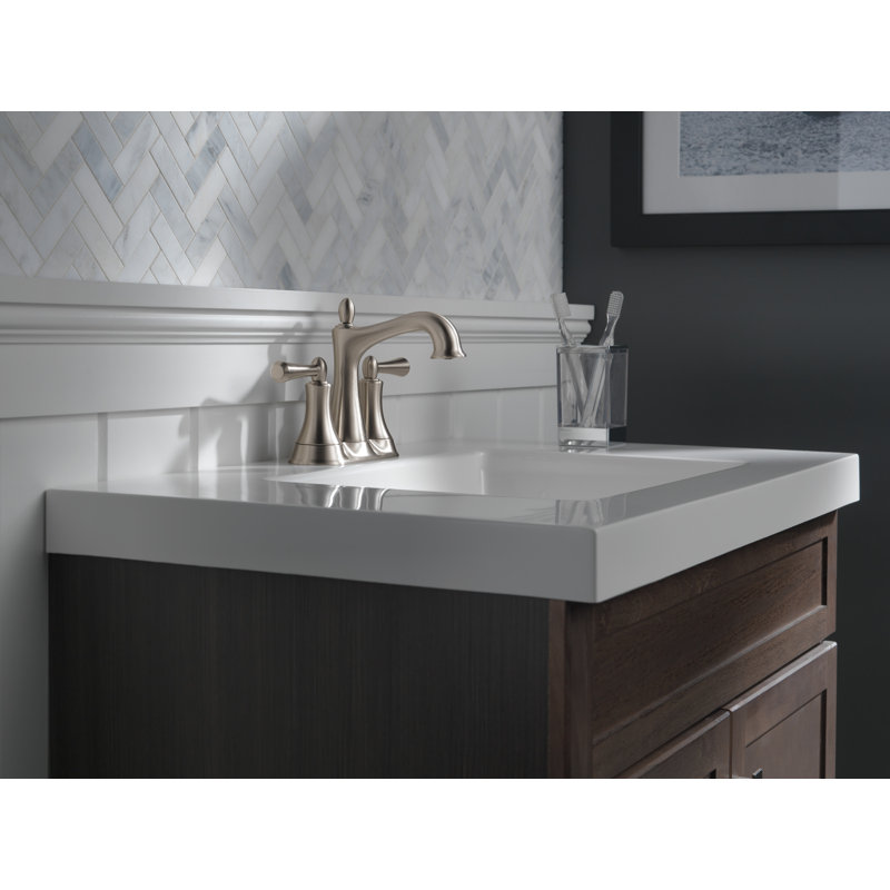 Rila Centerset Bathroom Faucet with Drain Assembly