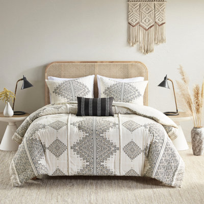 4 pièces édredon imprimé avec coussin décoratif double / grand. Noir. Microfibre. Rembourrage. Composant d'inspiration mondiale. Lavable en noir. Ornement.