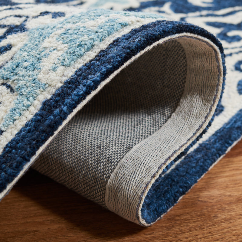 Roslyn Hand Tufted Wool And Cotton Damask Rug, Runner 2'3" x 8'