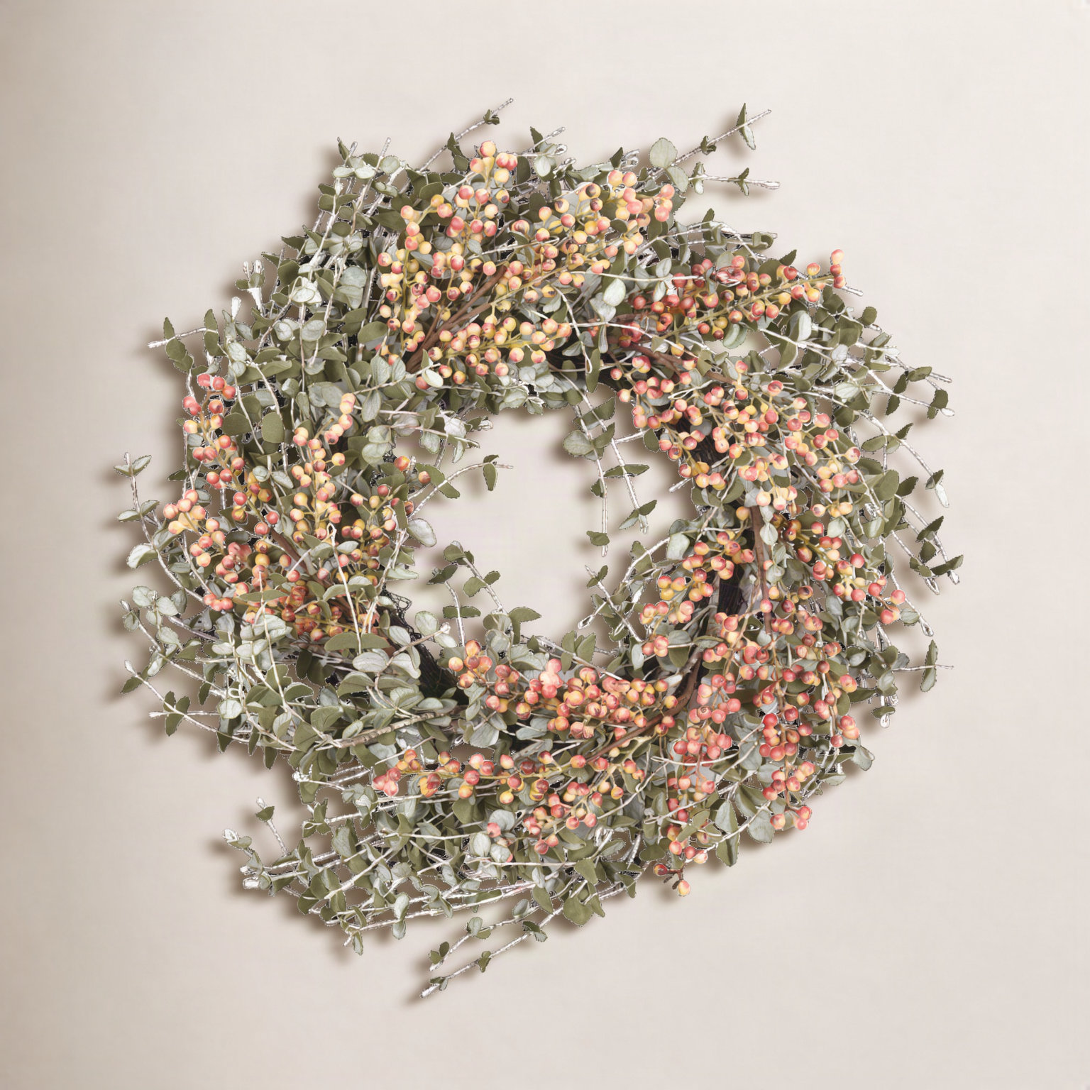 Latunja 24" Handcrafted Eucalyptus No Holiday Wreath, Green/Orange