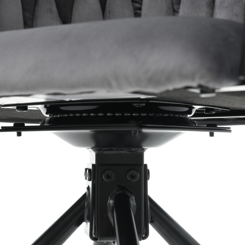 44cm H Metal Accent in Grey