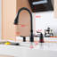 Robinet de cuisine avec distributeur de savon-87897271