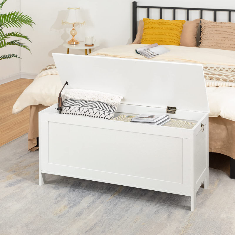 Maurine Blanket Chest, White