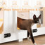 Enceinte de litière pour chat 47,25 "avec DEL, escalier de maison et poteau à griffes, table d'appoint, blanc - isole les odeurs, surface supérieure de grande capacité facile à nettoyer, odeurs