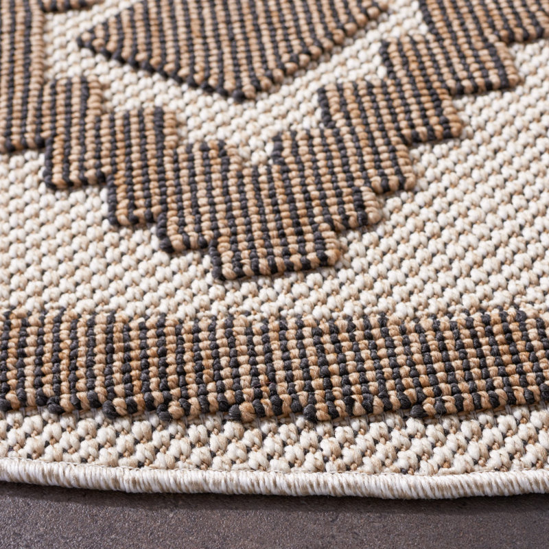 Global Southwestern Indoor/Outdoor Area Rug, Round 6'7"