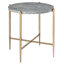 Table de bout chic gris et champagne avec amplement d'espace pour le salon