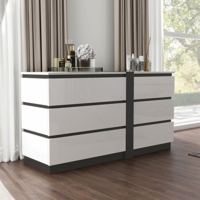 Carilla 6 Drawer 58.25" W Dresser