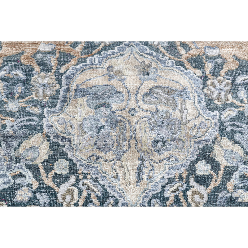 Handmade Silk and Wool Oriental Area Rug, Rectangle 5' x 8'
