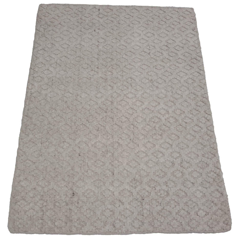 Nobu Geometric Area Rug in Light Gray