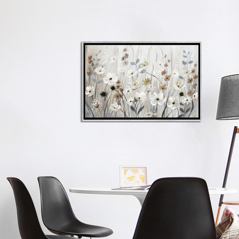 «Misty Meadow Field» encadré par Nan Print, H 18 po x l 26 po, Toile avec cadre flottant, Argent argent